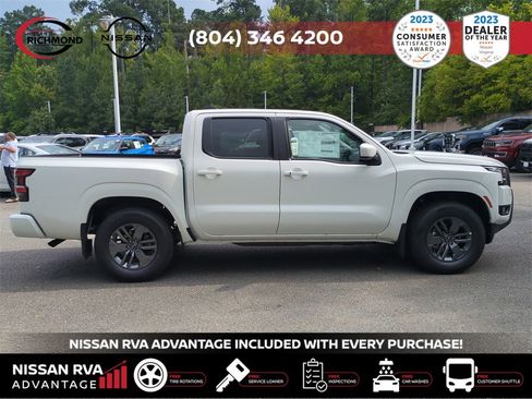 New 2025 Nissan Frontier SV w/ SV Convenience Package image 4