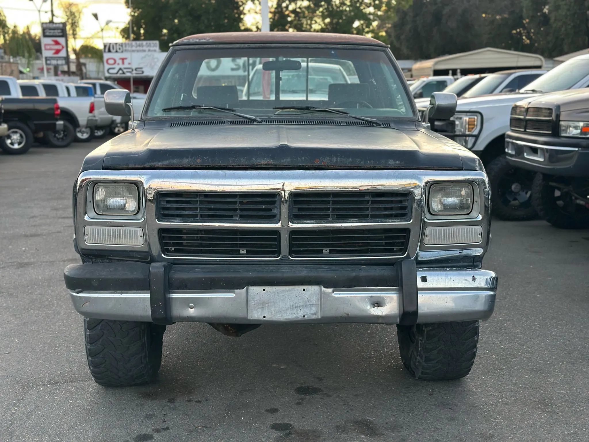 Used 1993 Dodge D/W Truck 250 AWD/4WD image 3