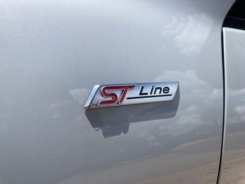 Used 2025 Ford Escape ST-Line FWD image 25