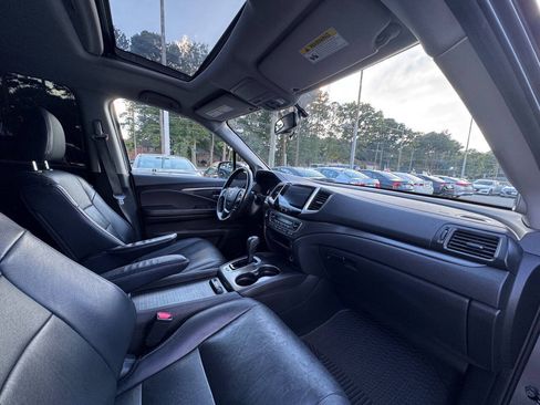 Used 2017 Honda Pilot EX-L image 12
