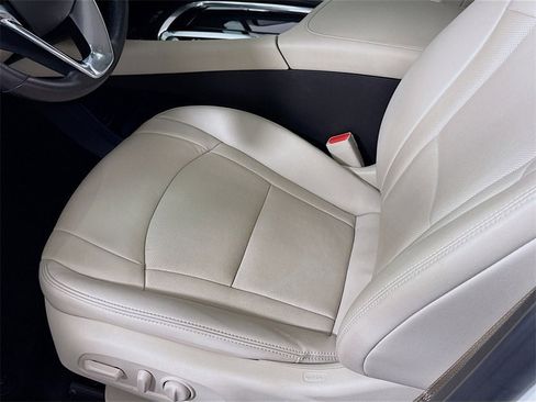 Certified 2023 Buick Enclave Essence w/ Experience Buick Package image 13