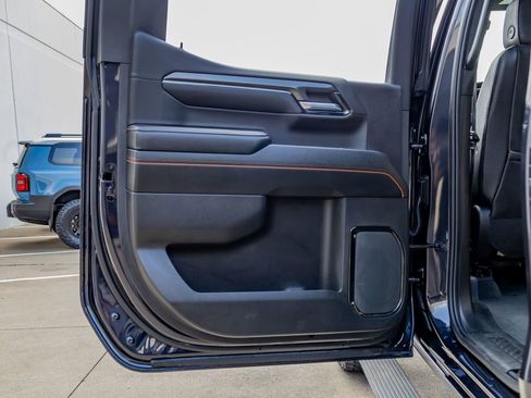 Used 2022 GMC Sierra 1500 AT4 w/ AT4 Premium Package AWD/4WD image 37
