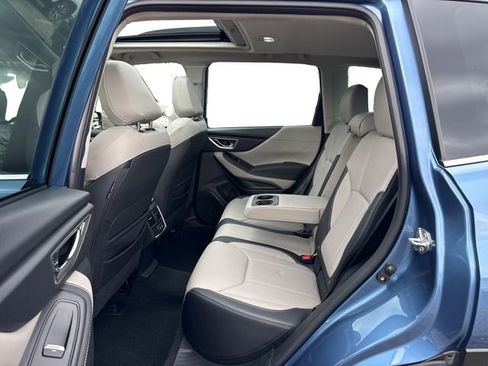 Used 2023 Subaru Forester Limited AWD/4WD image 11