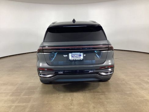 Used 2024 Lincoln Nautilus Black Label AWD/4WD image 6