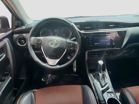 Used 2019 Toyota Corolla SE FWD image 20