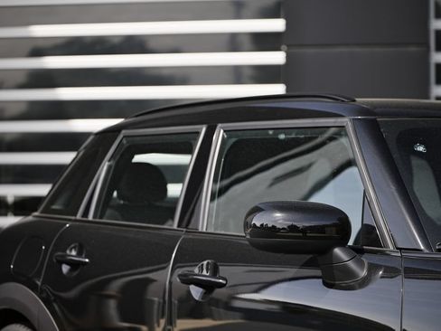 New 2026 MINI Cooper 4-Door Hardtop FWD image 3