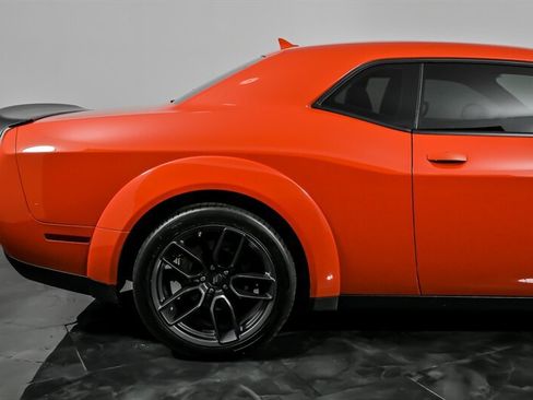 Used 2019 Dodge Challenger R/T Scat Pack RWD image 11