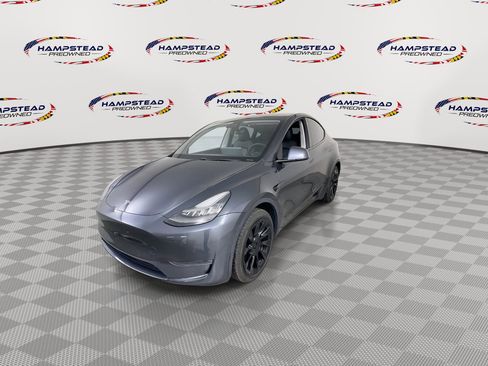 Used 2021 Tesla Model Y Long Range image 4