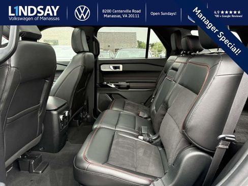 Used 2022 Ford Explorer ST-Line w/ Class IV Trailer Tow Package image 10