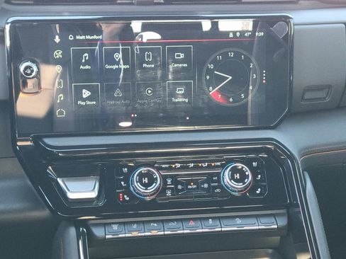 Used 2025 GMC Sierra 3500 AT4 w/ AT4 Premium Plus Package image 11