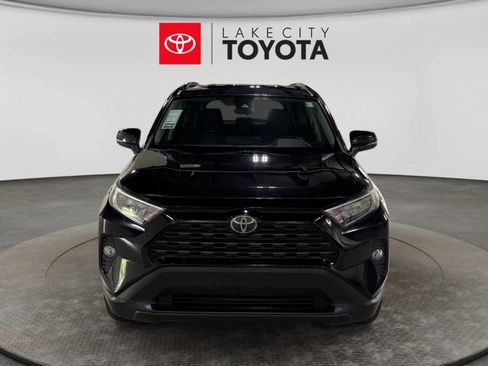 Used 2021 Toyota RAV4 XLE AWD/4WD image 14