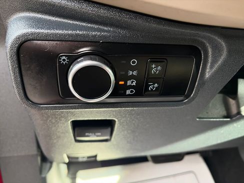 Used 2025 Ford Bronco Big Bend image 18