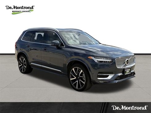 Used 2023 Volvo XC90 B6 Plus w/ Protection Package Premier image 3