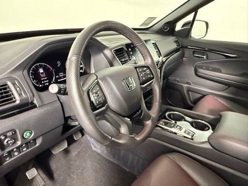 Used 2025 Honda Ridgeline Black Edition image 58