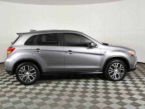 Used 2019 Mitsubishi Outlander Sport SE AWD/4WD image 5