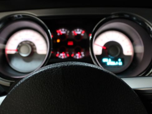 Used 2012 Ford Mustang GT Premium w/ Electronics Pkg RWD image 12