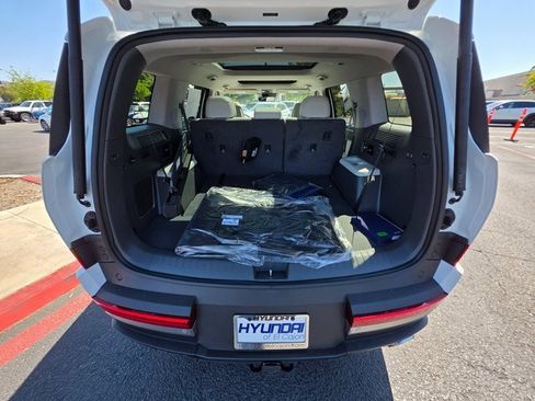 New 2025 Hyundai Santa Fe Limited image 13