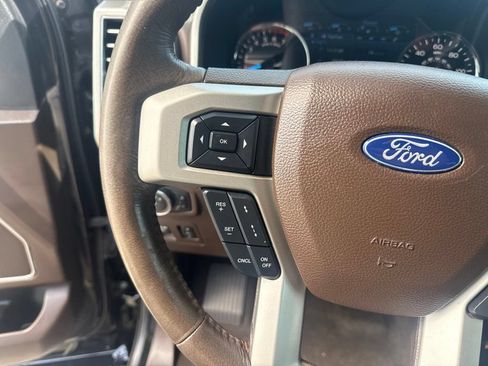 Used 2019 Ford F150 King Ranch w/ Equipment Group 601A Luxury AWD/4WD image 15