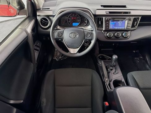 Used 2016 Toyota RAV4 LE AWD/4WD image 20