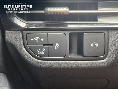 Certified 2026 Kia Sportage SX AWD/4WD image 20