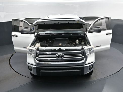 Used 2017 Toyota Tundra SR5 RWD image 53