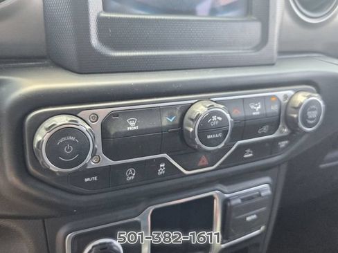 Used 2023 Jeep Wrangler Unlimited Sport AWD/4WD image 20