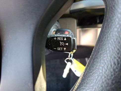 Certified 2016 Toyota Tacoma SR image 21