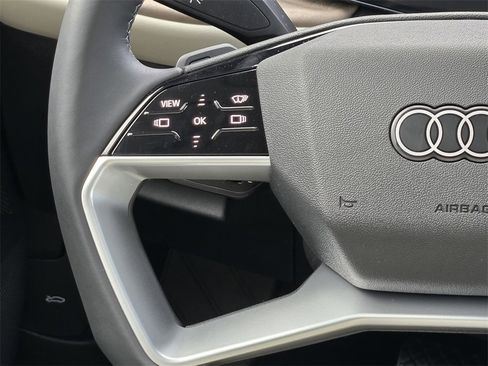 New 2025 Audi Q5 Premium Plus image 15