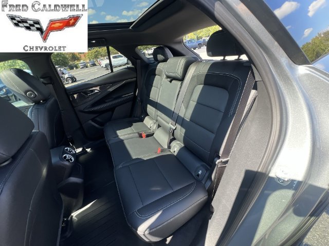Used 2025 Chevrolet Blazer EV LT AWD/4WD image 30