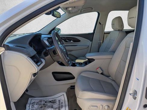 Used 2020 GMC Terrain Denali w/ Denali Premium Package image 18