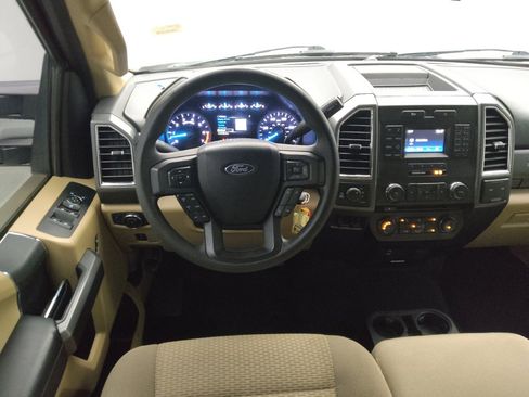 Used 2018 Ford F250 XLT w/ XLT Value Package AWD/4WD image 22