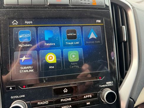 Used 2022 Subaru Ascent Limited image 12