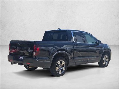 Used 2025 Honda Ridgeline RTL image 5