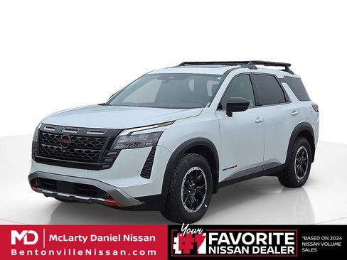 New 2026 Nissan Pathfinder Rock Creek image 2