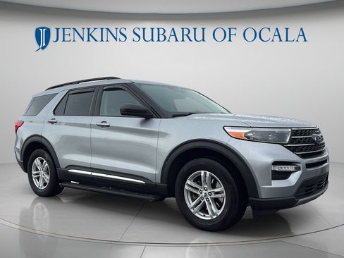 Used 2023 Ford Explorer XLT w/ Equipment Group 202A AWD/4WD image 1