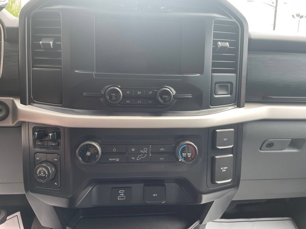 Certified 2021 Ford F150 XL w/ Trailer Tow Package AWD/4WD image 17