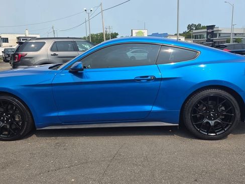 Used 2019 Ford Mustang Coupe w/ Ecoboost Performance Package RWD image 8