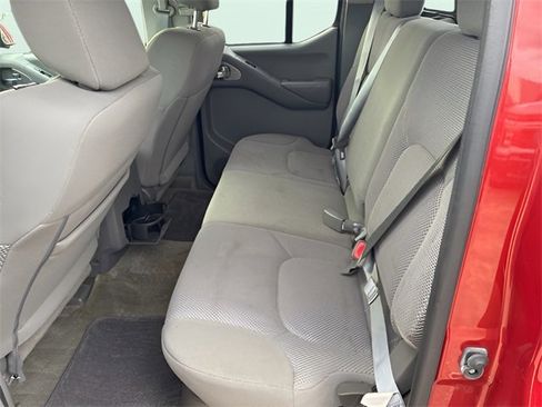 Used 2018 Nissan Frontier SV w/ Value Truck Package image 16