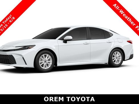 New 2026 Toyota Camry LE FWD image 2