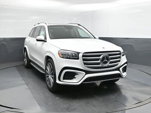 New 2026 Mercedes-Benz GLS 450 4MATIC image 22