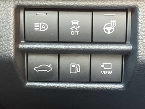 Used 2019 Toyota Avalon Limited w/ Advanced Safety Package FWD image 31