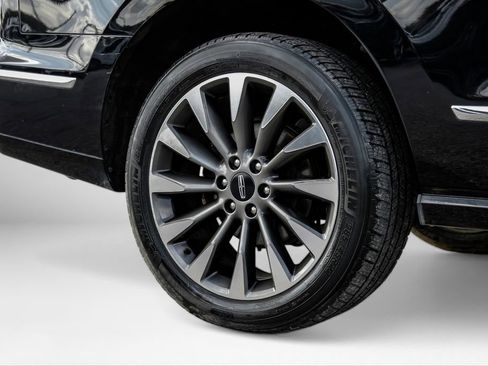 Used 2020 Lincoln Navigator Reserve RWD image 67