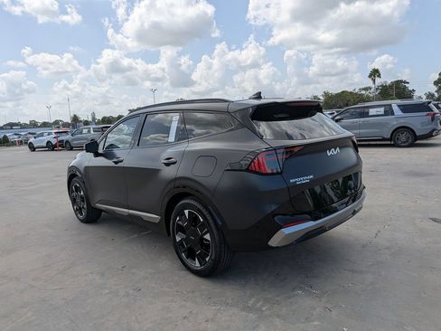 Certified 2026 Kia Sportage SX FWD image 6
