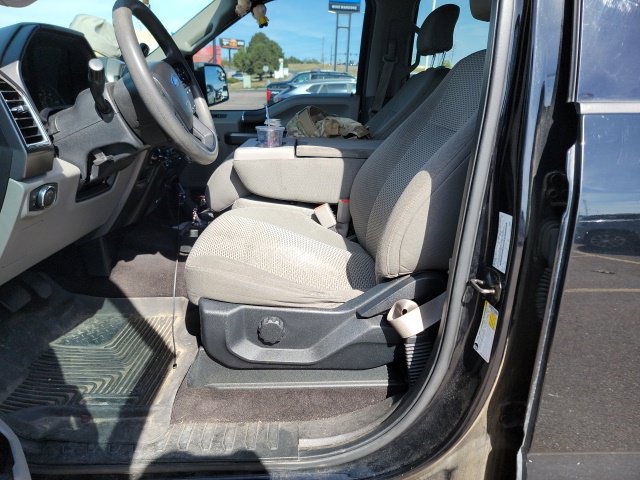 Used 2016 Ford F150 XLT AWD/4WD image 11