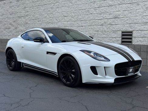Used 2016 Jaguar F-TYPE Coupe RWD image 36