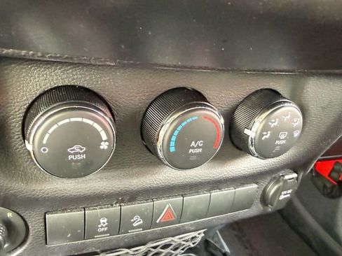 Used 2016 Jeep Wrangler Unlimited Sport w/ Quick Order Package 24S image 29