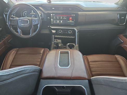 Used 2022 GMC Sierra 1500 Denali Ultimate AWD/4WD image 15