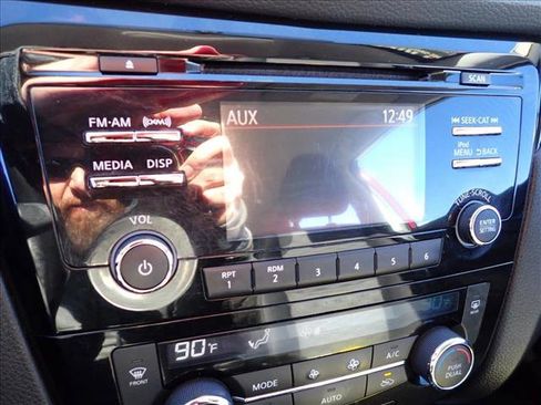 Used 2018 Nissan Rogue Sport SV w/ SV All-Weather Package image 20