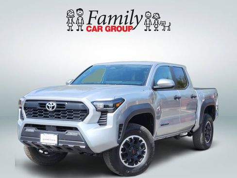 Used 2024 Toyota Tacoma TRD Off-Road image 1