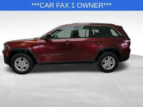 Used 2022 Jeep Grand Cherokee Laredo w/ Luxury Tech Group I image 3